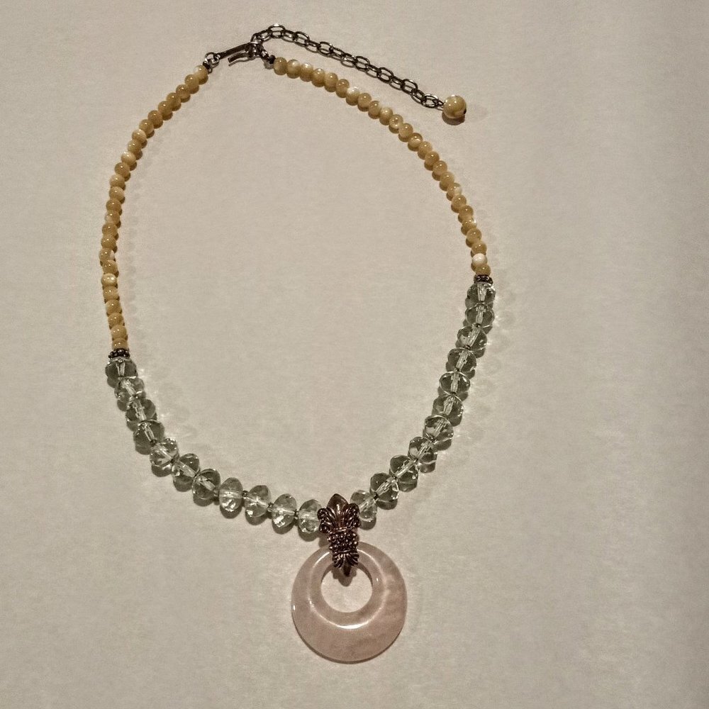 Pink Agate Briolette Bead Fleur de Lis Necklace - Picture 3 of 3